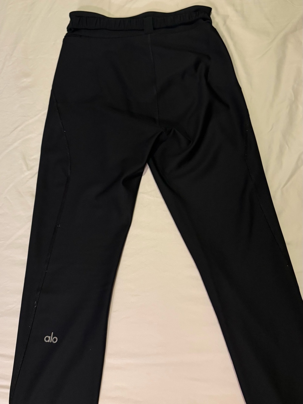 ALO Yoga Black Ruched-Strap Sports Bra (M) and High-Rise Leggings(S) - Picture 4 of 7